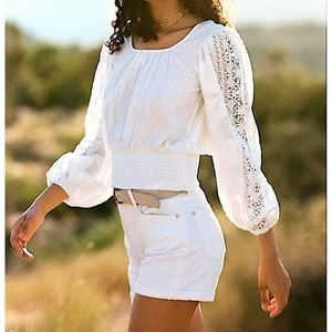 Pilcro White Slim Boyfriend Shorts Size 31 NWT